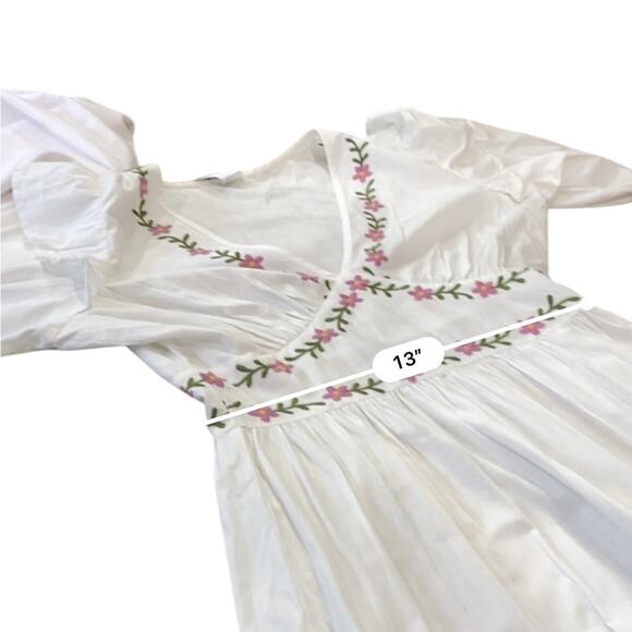 ASOS Violet Romance White Floral Embroidered Dress Size Small - Picture 6 of 9